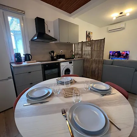 Le Russel - 1 - Halles Apartment Lourdes
